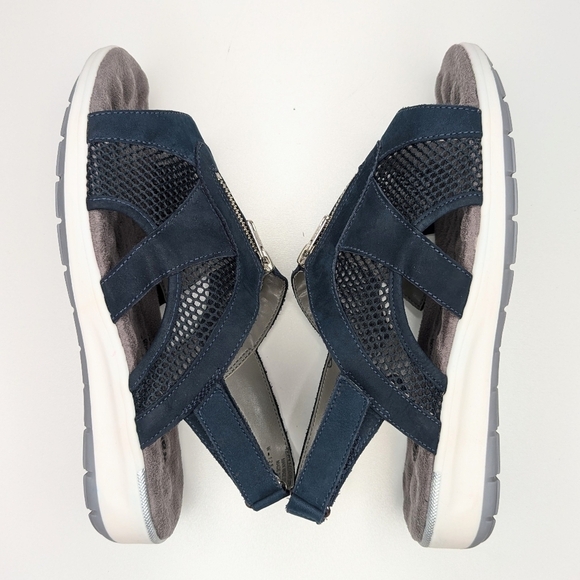 Walking Cradles NWOT Spencer Leather Open Toe Slingback Sandal blue size 9 - Picture 4 of 9